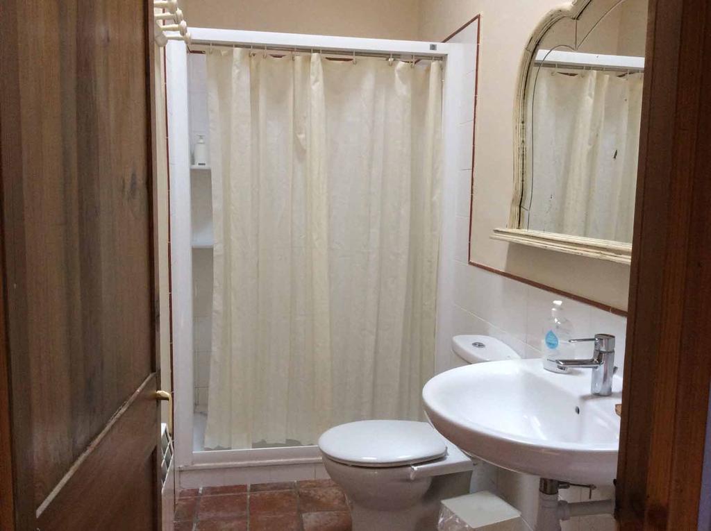 La Casanova De Beuda Vila Quarto foto