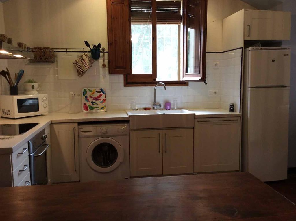 La Casanova De Beuda Vila Quarto foto