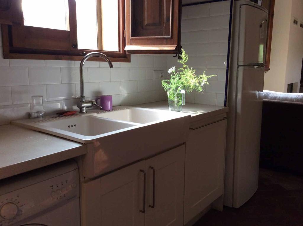 La Casanova De Beuda Vila Quarto foto