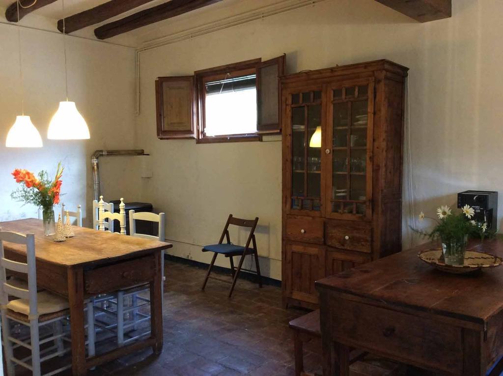 La Casanova De Beuda Vila Quarto foto