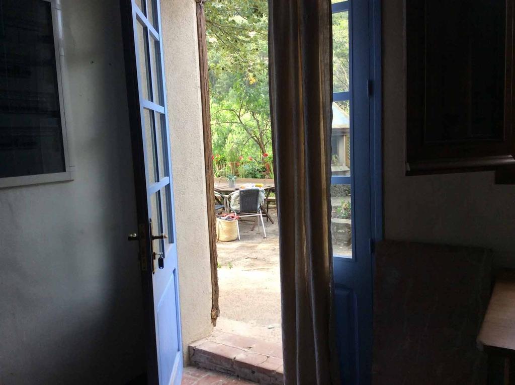 La Casanova De Beuda Vila Exterior foto