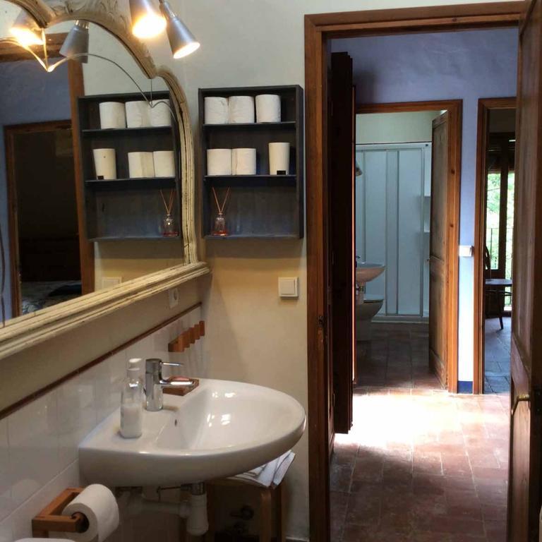 La Casanova De Beuda Vila Quarto foto